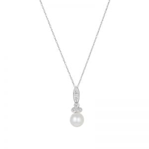 10k white gold pearl drop necklace close up